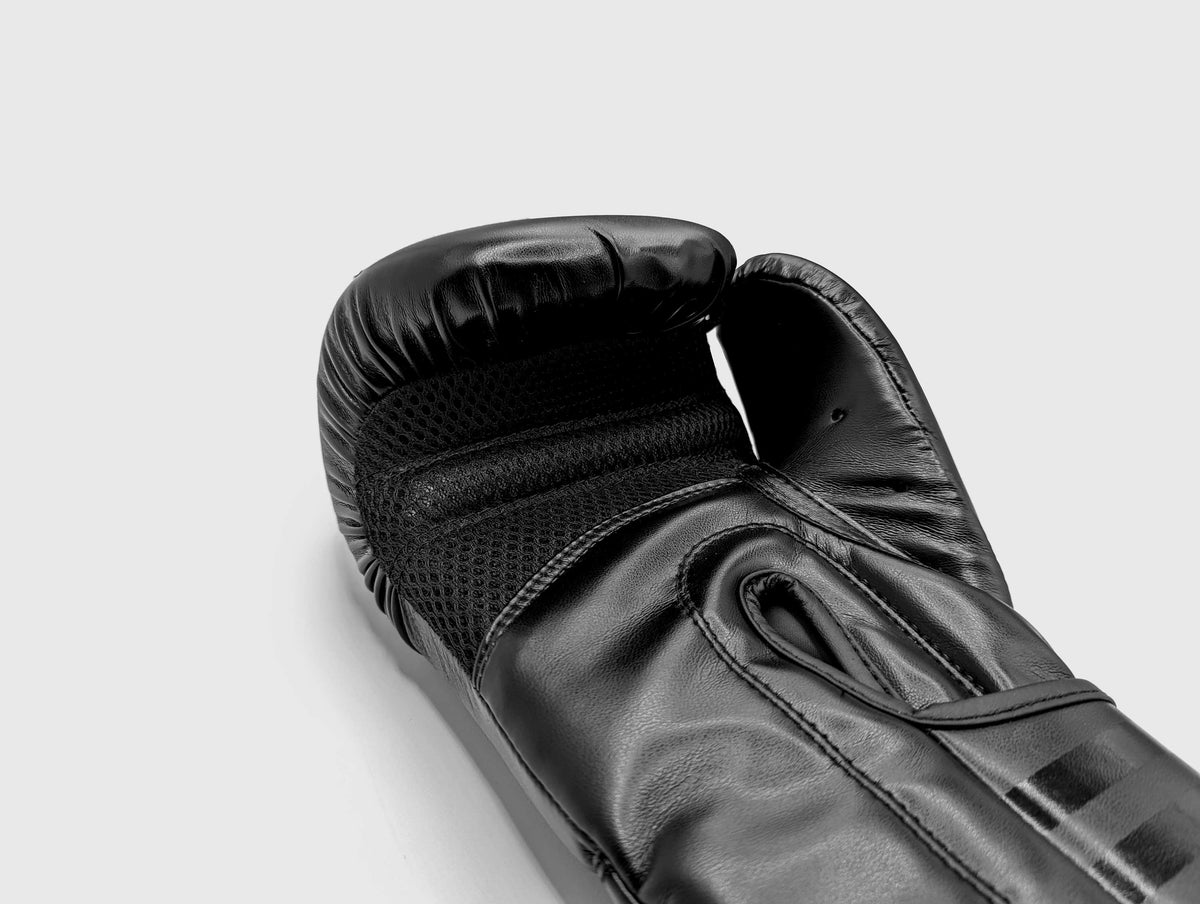 boxing gear adidas adidas Hybrid 80 Training Gloves 16oz